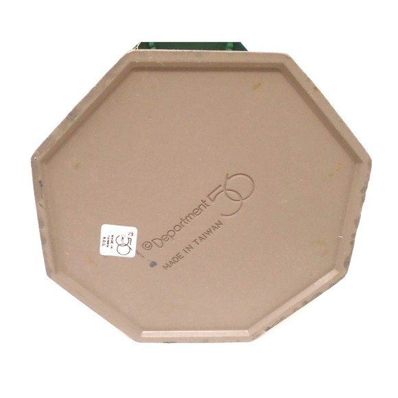 Heritage Village Collection Dept. 56 "Town Square Gazebo" #5513-1 - Picture 5 of 11